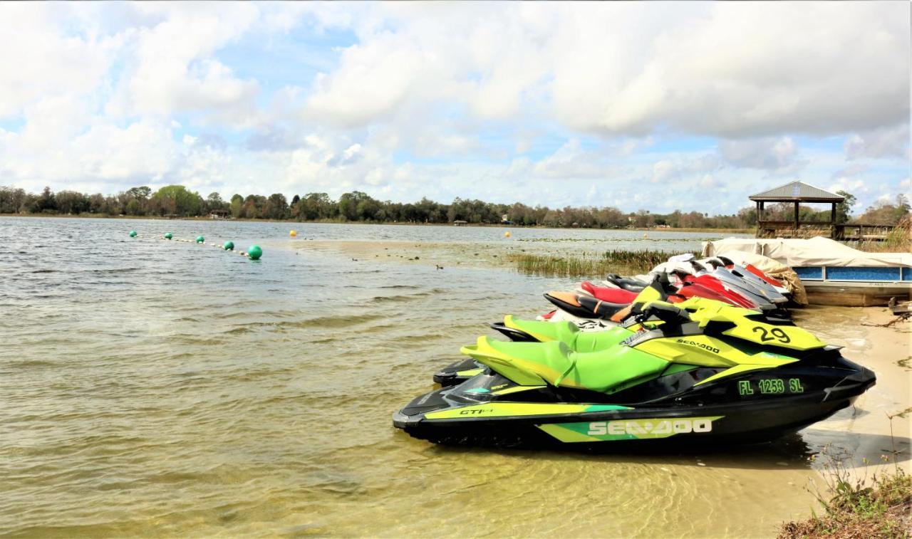 Howard Johnson By Wyndham Lake Front Park קיסימי מראה חיצוני תמונה